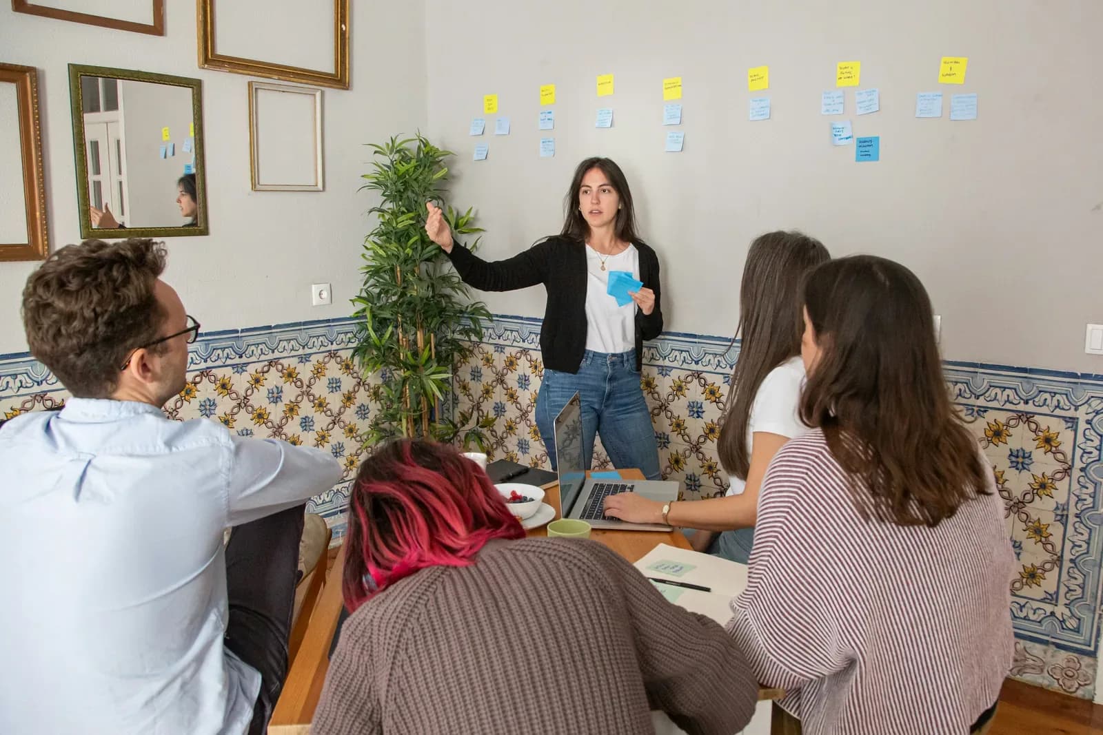 Balancing Mandatory Training with Engagement: A Leadership Guide
